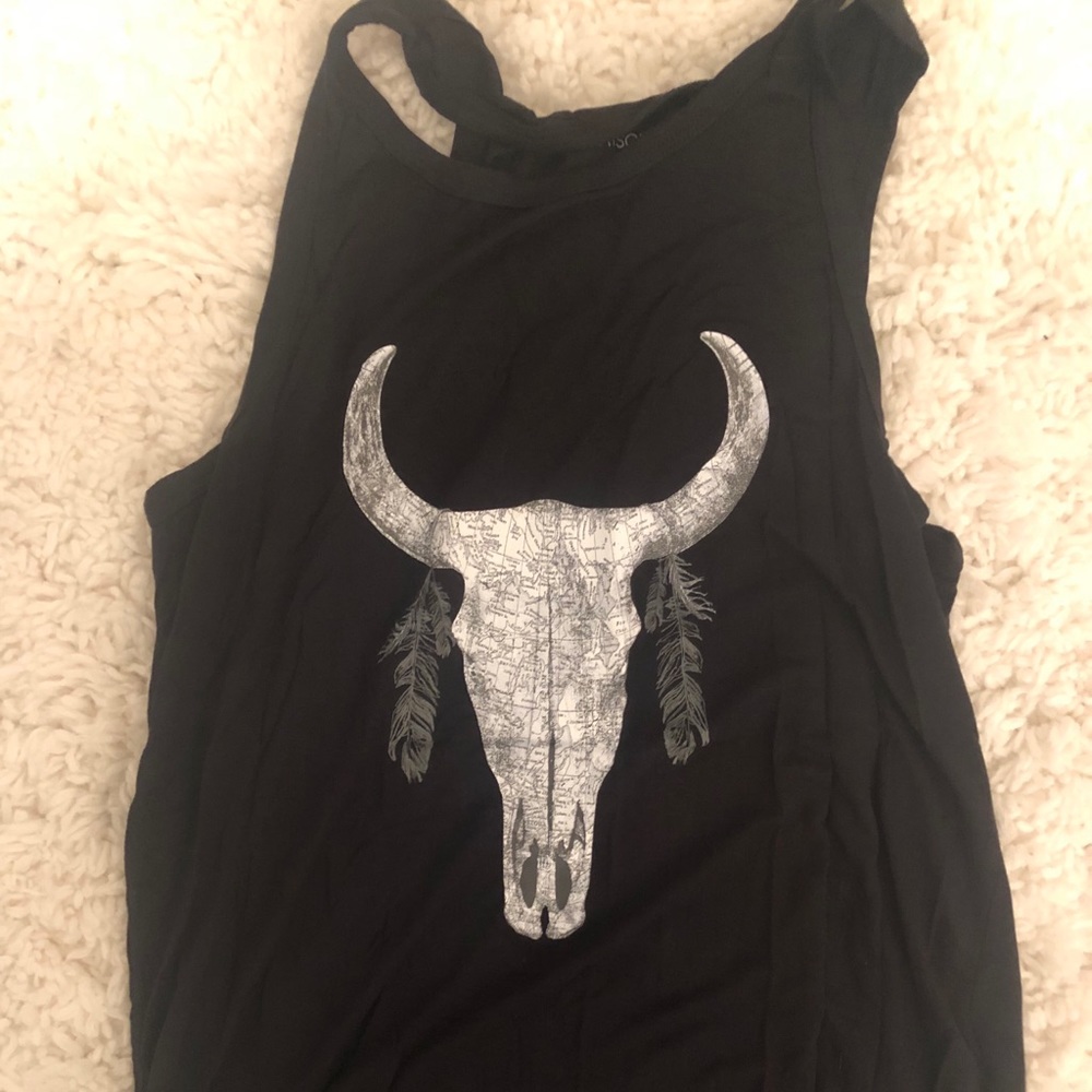 Bull skull tank